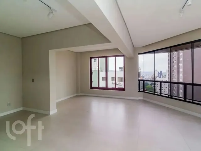 Imagem 5: Apartamento À Venda em Petrópolis com 337 M², 3 Quartos, 1 Suíte, 2 Vagas