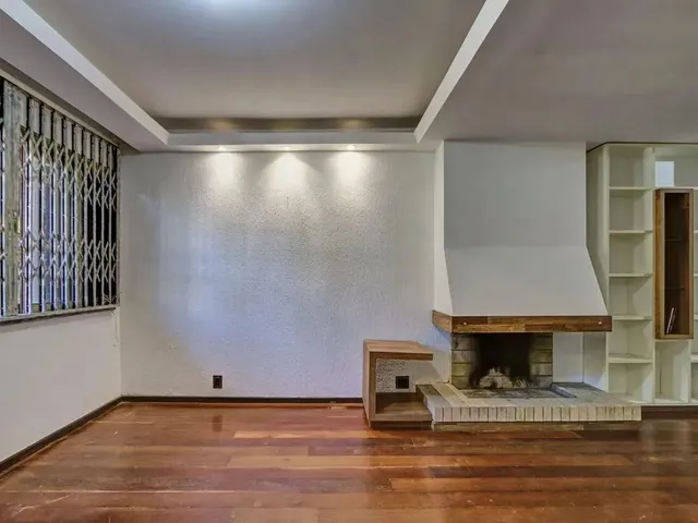 Imagem 10: Rocca Imobiliária Vende Casa em Condomínio Com198M² e 4 Quartos - Três Figueiras