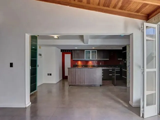 Imagem 5: Rocca Imobiliária Vende Casa em Condomínio Com198M² e 4 Quartos - Três Figueiras
