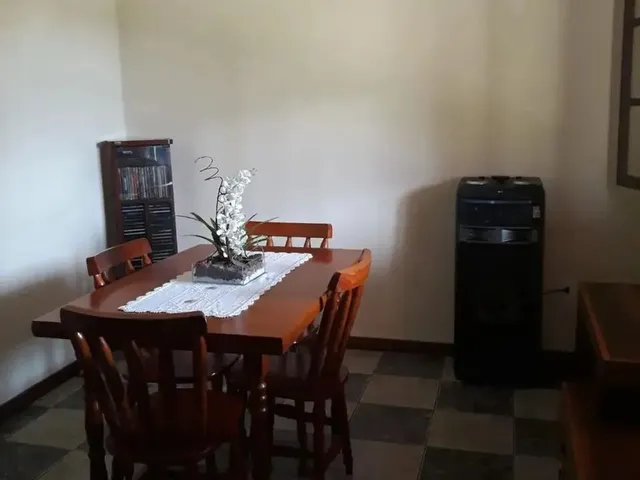 Imagem 10: Imóvel para Venda Possui 70 Metros Quadrados com 3 Quartos em Unamar (Tamoios) - Cabo