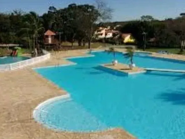 Imagem 11: Amparo Imóveis-Vende 3 Quartos Sendo 1 Suíte com Área Gourmet em Condomínio-Arauama