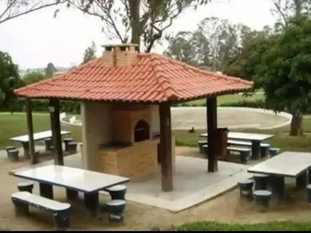 Imagem 16: Amparo Imóveis-Vende 3 Quartos Sendo 1 Suíte com Área Gourmet em Condomínio-Arauama