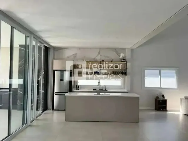 Imagem 8: Casa 4 Quartos no Bairro Campeche - Florianópolis