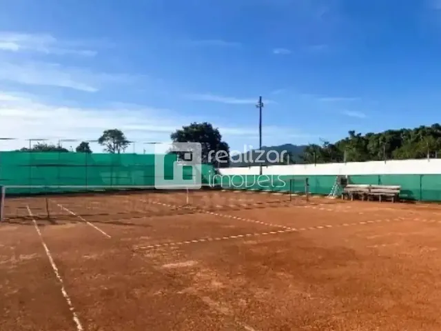 Imagem 10: Casa 4 Quartos no Bairro Campeche - Florianópolis