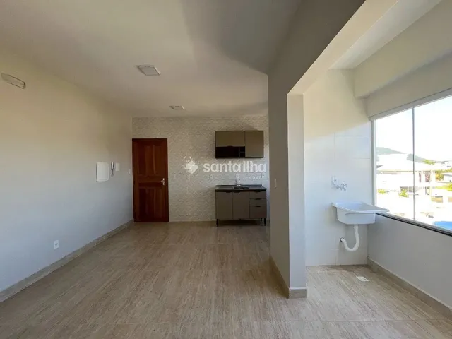 Imagem 7: Apartamento com 2 Dormitórios para Alugar, 62M² - Carianos - Florianópolis/Sc
