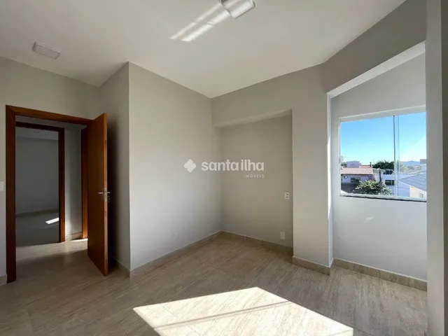 Imagem 13: Apartamento com 2 Dormitórios para Alugar, 62M² - Carianos - Florianópolis/Sc