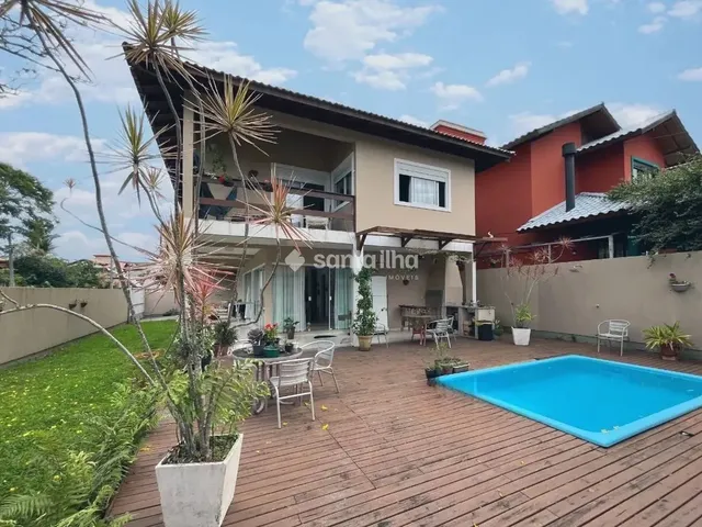 Imagem: Casa com 3 Suítes para Alugar, 220M²