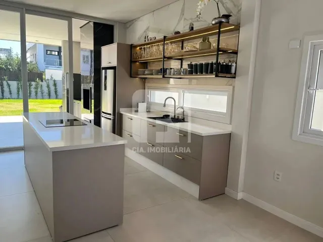 Imagem 7: Casa com 4 Quartos em Condomínio no Campeche