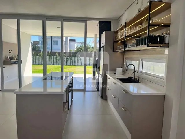 Imagem 5: Casa com 4 Quartos em Condomínio no Campeche