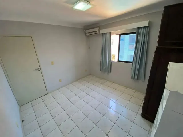 Imagem 15: Excelente Casa Mobiliada de 4 Dormitórios no Bairro Carianos!