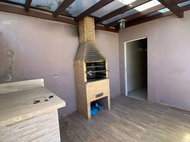 Imagem 7: Excelente Casa Mobiliada de 4 Dormitórios no Bairro Carianos!