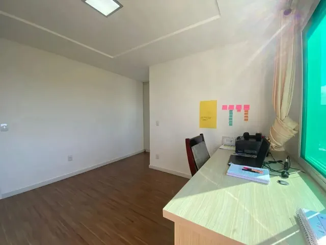 Imagem 7: Imóvel para Aluguel Tem 210 Metros Quadrados com 3 Quartos em Campeche - Florianópolis