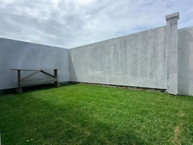 Imagem 6: Imóvel para Aluguel com 230 Metros Quadrados com 3 Quartos em Rio Tavares