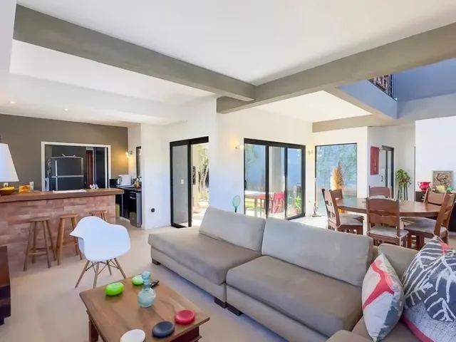 Imagem 8: Casa com 4 Dormitórios, Sendo 2 Suítes no Rio Tavares