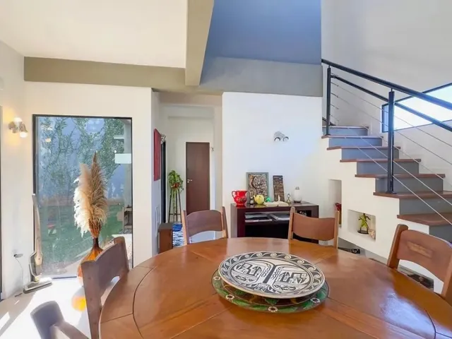 Imagem 16: Casa com 4 Dormitórios, Sendo 2 Suítes no Rio Tavares