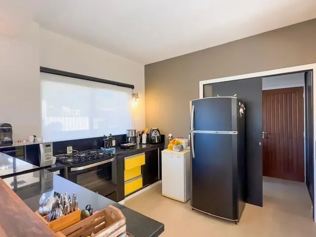Imagem 13: Casa com 4 Dormitórios, Sendo 2 Suítes no Rio Tavares