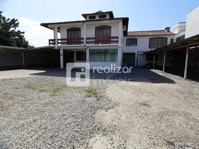 Imagem 6: Casa Comercial/Residencial 03 Quartos no Bairro Carianos - Florianópolis