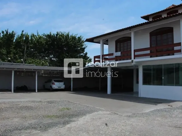 Imagem 16: Casa Comercial/Residencial 03 Quartos no Bairro Carianos - Florianópolis