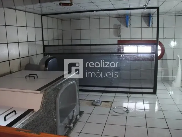 Imagem 4: Casa Comercial/Residencial 03 Quartos no Bairro Carianos - Florianópolis