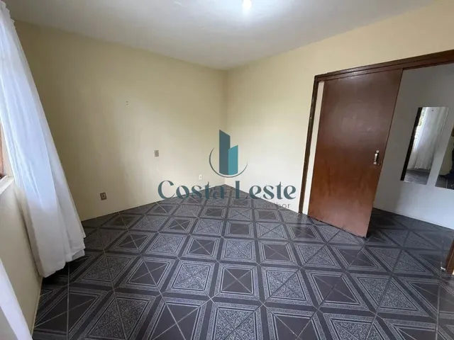 Imagem: Casa com 2 Dormitórios no Carianos Ao Lado