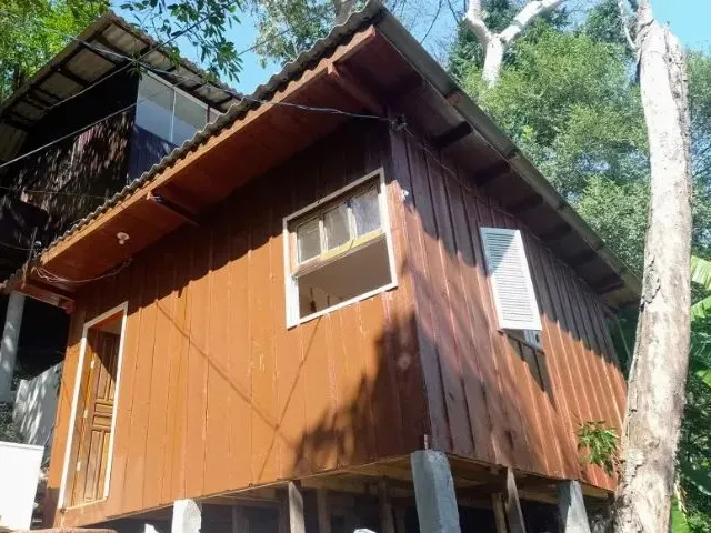 Imagem: Aluguel - Rio Tavares - Casa Sem Pátio