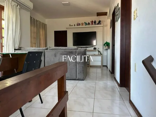 Imagem 6: Casa com 3 Quartos no Bairro Carianos, Florianópolis