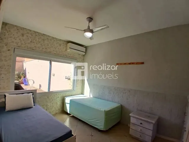 Imagem 13: Casa 5 Quartos Sendo 4 Suítes no Bairro Campeche Florianópolis