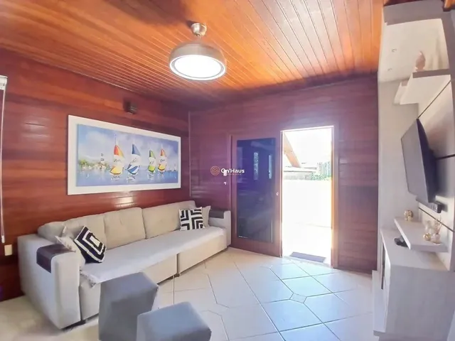 Imagem 12: Casa com 3 Dormitorios com Piscina no Bairro Campeche, em Flroianopolis