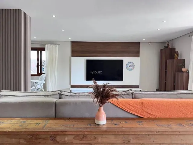 Imagem 8: Casa 3 Dormitórios Mobiliada em Condomínio Fechado Campeche, Florianópolis