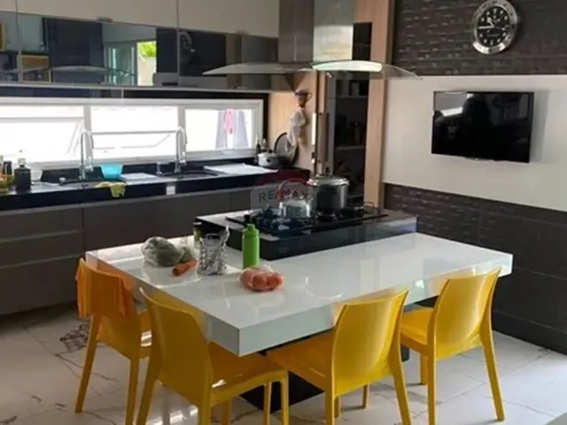 Imagem 3: Casa Luxo: 4 Suítes, Piscina e Área Gourmet! Alphaville Eusébio 435M² 4 Vagas