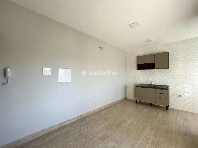 Imagem 8: Apartamento com 2 Dormitórios para Alugar, 72M² - Carianos - Florianópolis/Sc