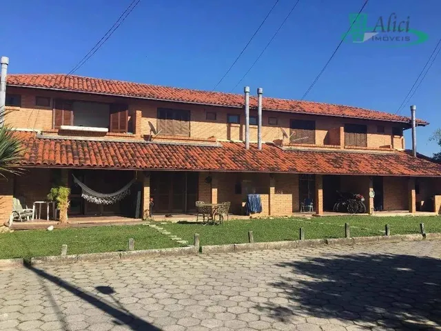 Imagem 2: Apartamento com 2 Dormitórios para Alugar, 60 M² por R$ 3.950,00/Mês - Campeche