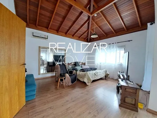 Imagem 2: Casa com 3 Quartos no Bairro Rio Tavares - Florianópolis