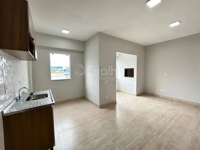 Imagem 4: Apartamento 2 Quartos - Carianos