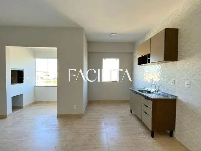 Imagem 5: Apartamento com 2 Quartos no Bairro Carianos, Florianópolis