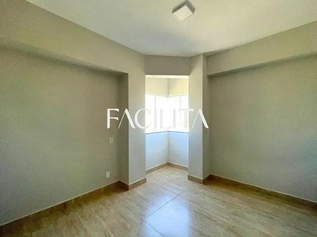 Imagem 2: Apartamento com 2 Quartos no Bairro Carianos, Florianópolis