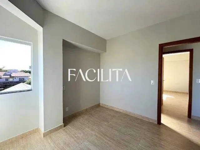 Imagem 14: Apartamento com 2 Quartos no Bairro Carianos, Florianópolis