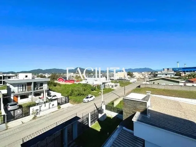 Imagem 4: Apartamento com 2 Quartos no Bairro Carianos, Florianópolis