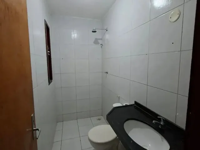 Imagem 13: Sobrado para Aluguel Tem 150 Metros Quadrados com 5 Quartos em Urucunema - Eusébio - Ce