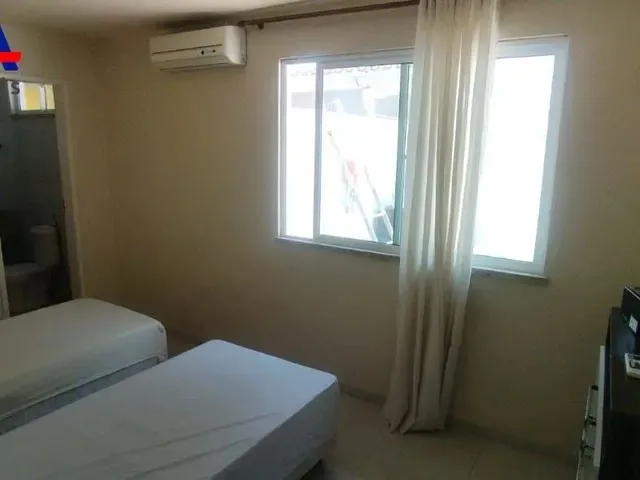 Imagem 5: Casa Mobiliada com 196M² 6 Suítes, Piscina Privativa e Excelente Localização no Porto