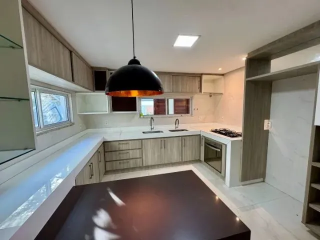 Imagem 2: Casa no Jardins Ibiza com 05 Quartos no Eusébio