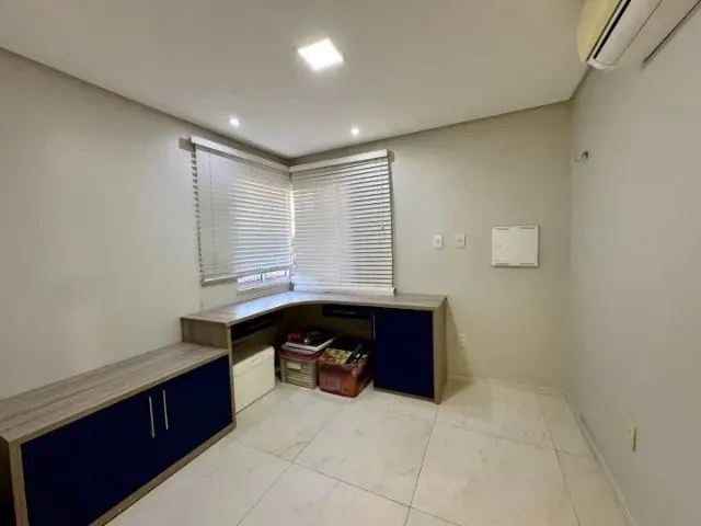 Imagem 8: Casa no Jardins Ibiza com 05 Quartos no Eusébio
