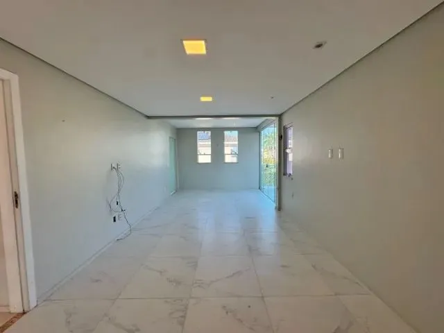 Imagem 4: Casa no Jardins Ibiza com 05 Quartos no Eusébio