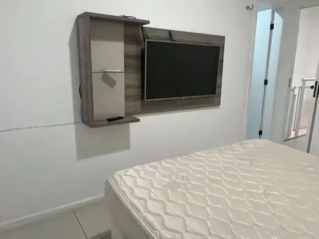 Imagem 2: Sobrado para Aluguel Tem 100 Metros Quadrados com 3 Quartos em Centro - Eusébio - Ce