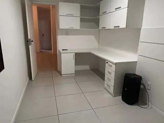 Imagem 7: Sobrado para Aluguel Tem 100 Metros Quadrados com 3 Quartos em Centro - Eusébio - Ce