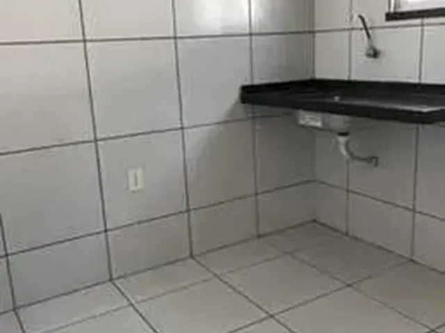 Imagem 2: Alug Casa com 80 M2 com 2 Quartos Sendo 1 Suite em - Aquiraz - Ce