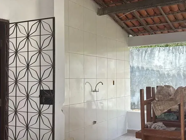 Imagem 3: Alugo Duplex com Piscina e Possui 160 Metros Quadrados com 5 Quartos em Timbu - Eusébio