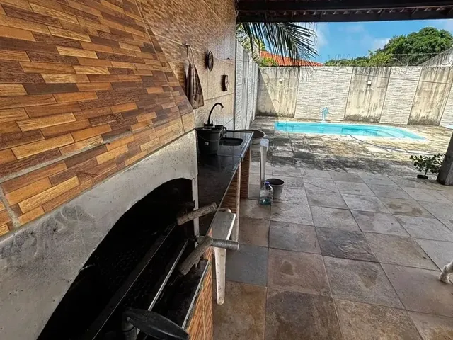 Imagem 7: Alugo Duplex com Piscina e Possui 160 Metros Quadrados com 5 Quartos em Timbu - Eusébio