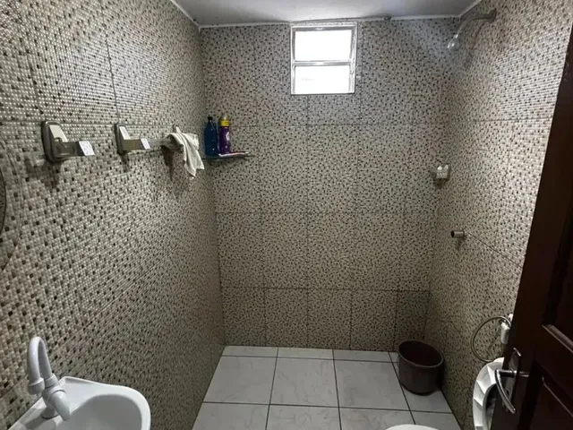 Imagem 9: Alugo Duplex com Piscina e Possui 160 Metros Quadrados com 5 Quartos em Timbu - Eusébio