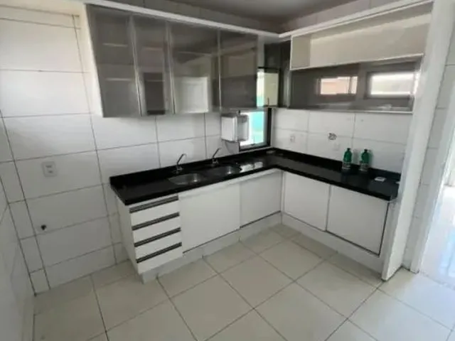Imagem 3: Casa Duplex no Jardins de Ibiza para Aluguel com Quadrados com 4 Quartos em Eusebio